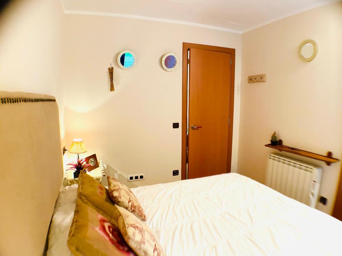 Mikka Devesa Apartment Incles Luaran gambar