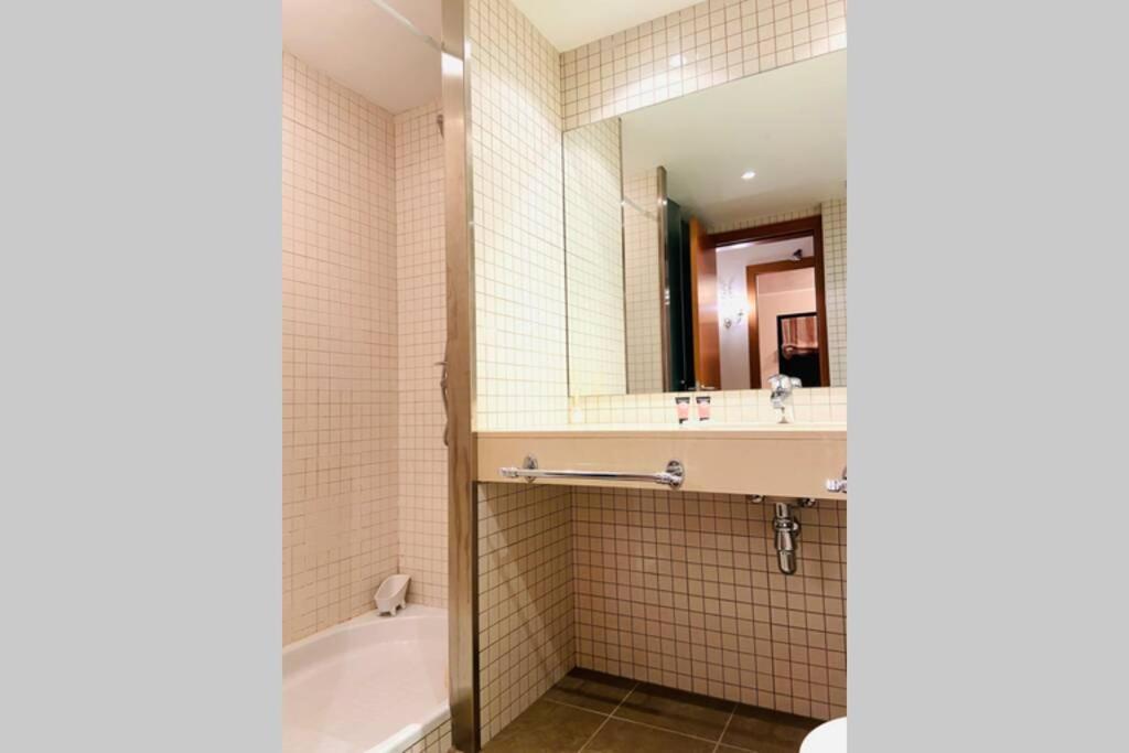 Mikka Devesa Apartment Incles Luaran gambar
