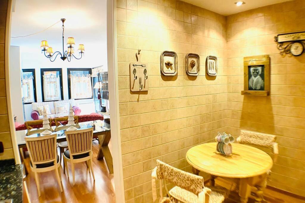Mikka Devesa Apartment Incles Luaran gambar