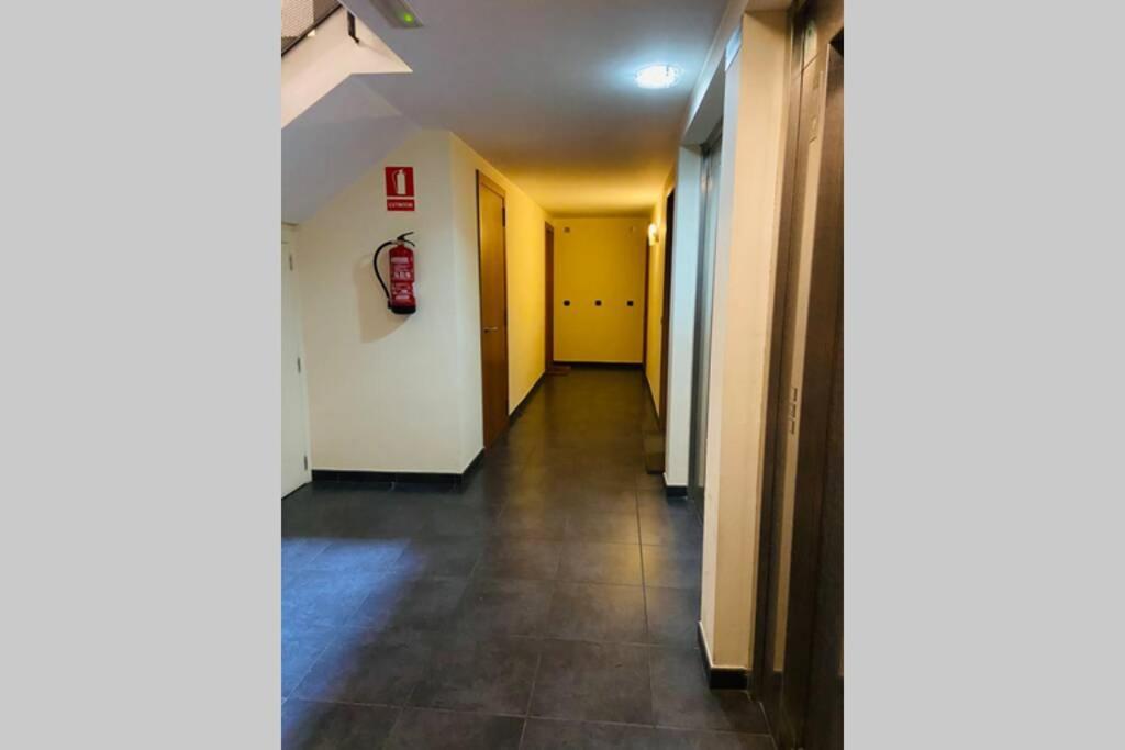 Mikka Devesa Apartment Incles Luaran gambar